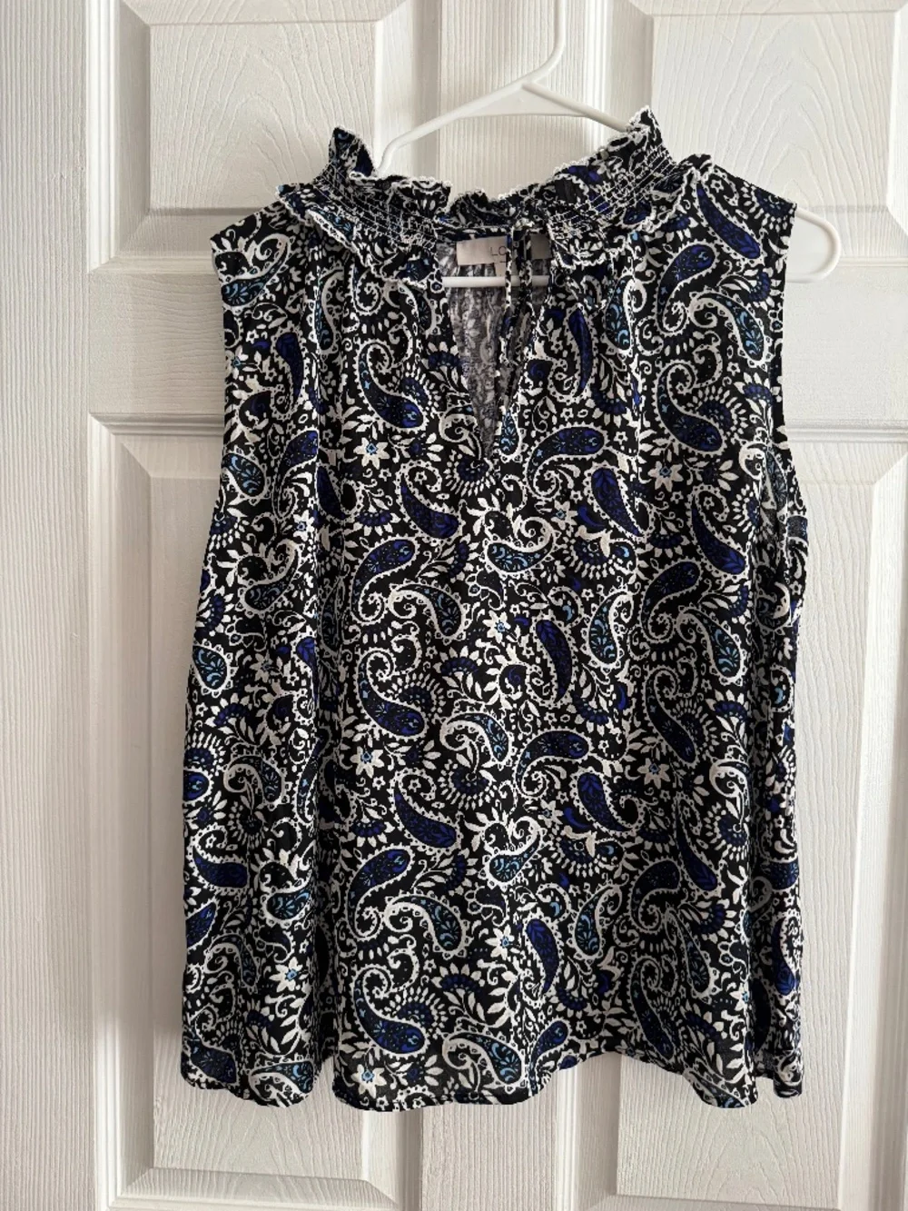 Loft/Size Large/ Black Multi colored